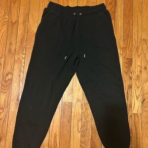 Auden Black cuffed Sweatpants | Size Medium (Women’s)